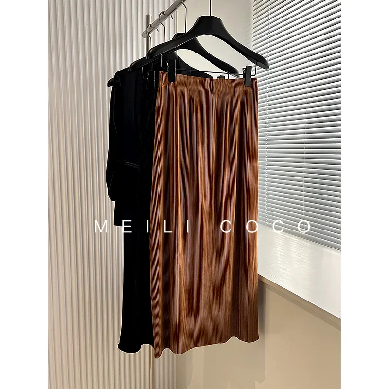 YUDX Miyake Fashion Commuter Style Women's Semi-skirt 2024 Autumn New Solid Color Versatile Slim Mid-length Straight Skirt