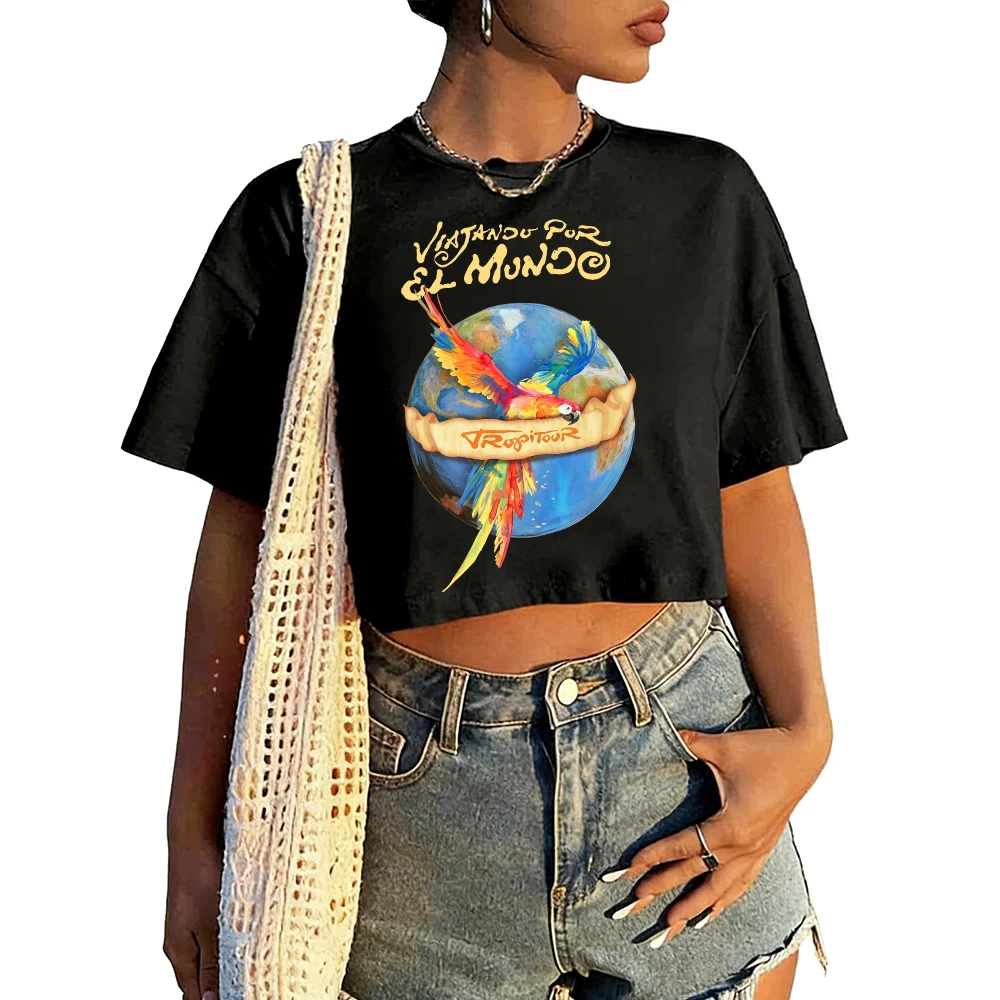 Camiseta Karol G Viajando Por El Mundo Tropitour para Mulheres, Decote Redondo, Mangas Curtas, Tops Cropped