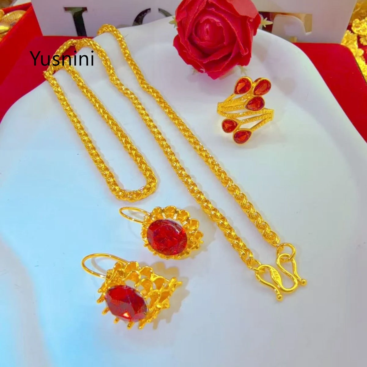 

New European Dubai Fashion 24K Gold Plated Necklace Earrings Exquisite Engagement Party Jewelry Set for Lovers