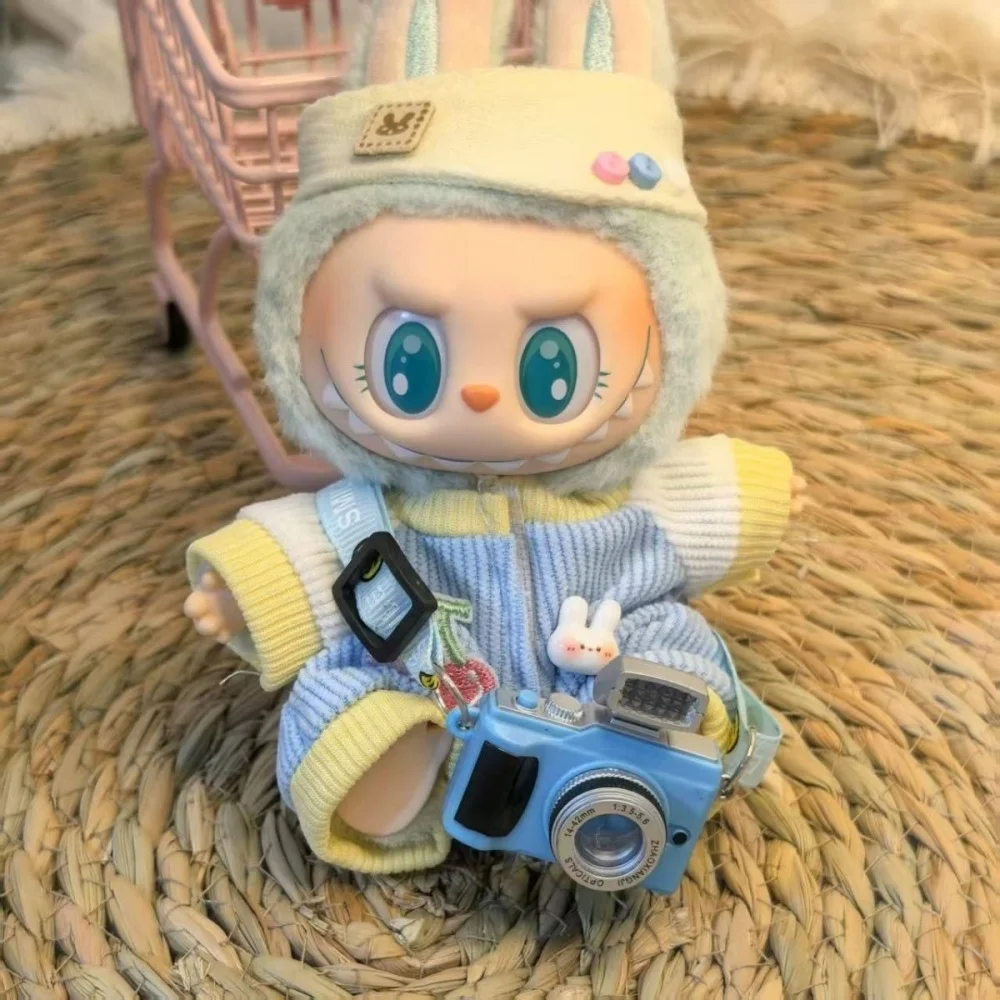 

17 см одежда Labubu, весенний свитер, пальто, брюки, Kawaii Mini V1 V2, одежда Labubu, плюшевые аксессуары для кукол, подарок
