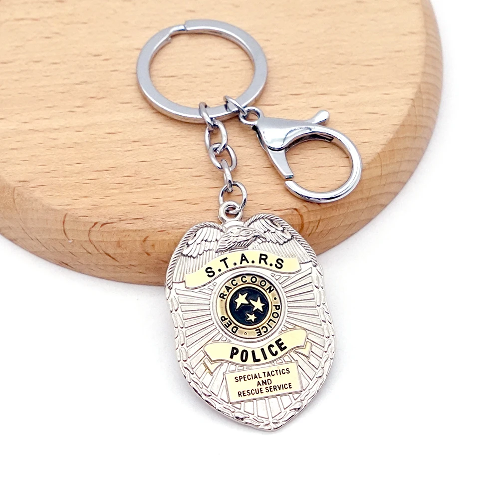 Raccoon City Badge Pendant Keychain Leon S Kennedy RPD Badge Key Chain Keyring Men Keychains Accessories Car Key Ring llaveros