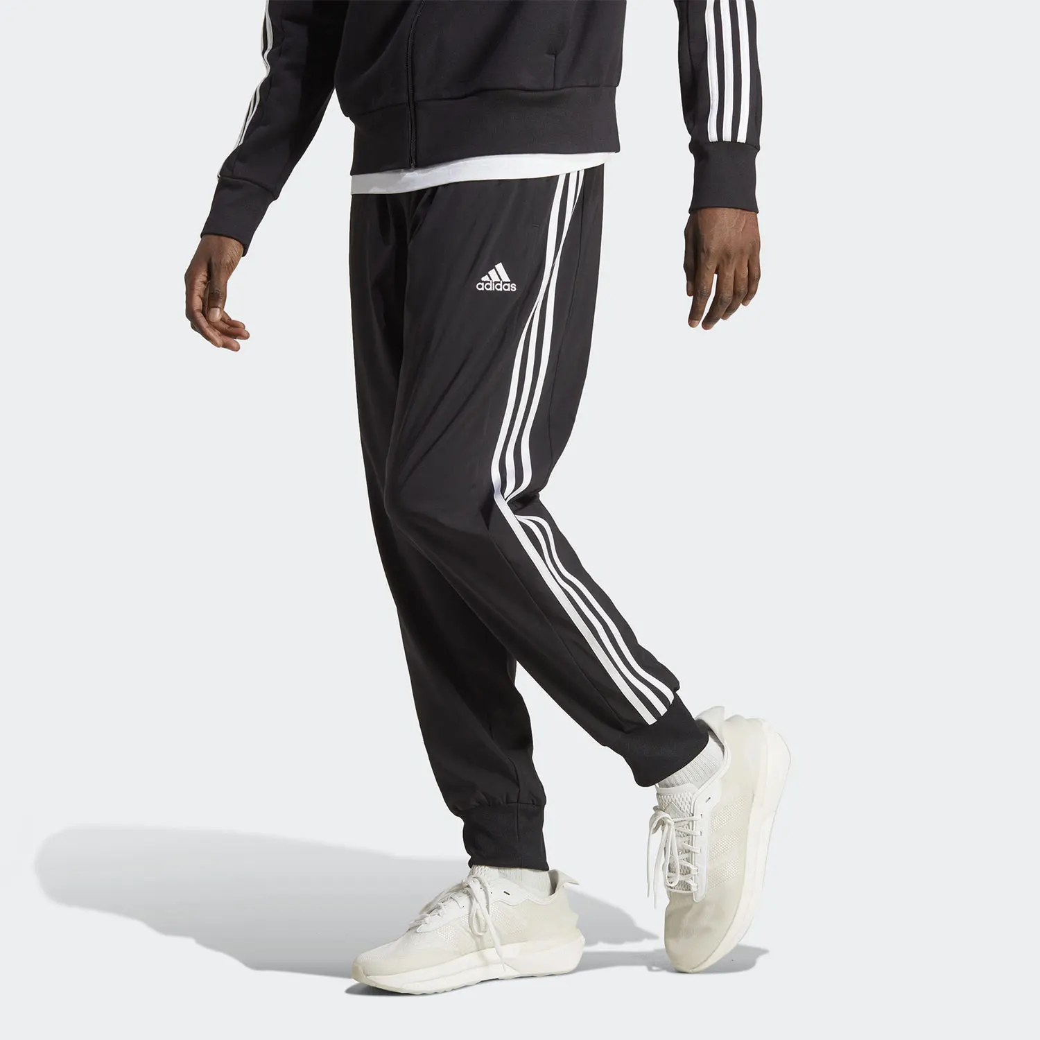 

Оригинальные мужские спортивные повседневные брюки Adidas New Season на шнурке IC0041