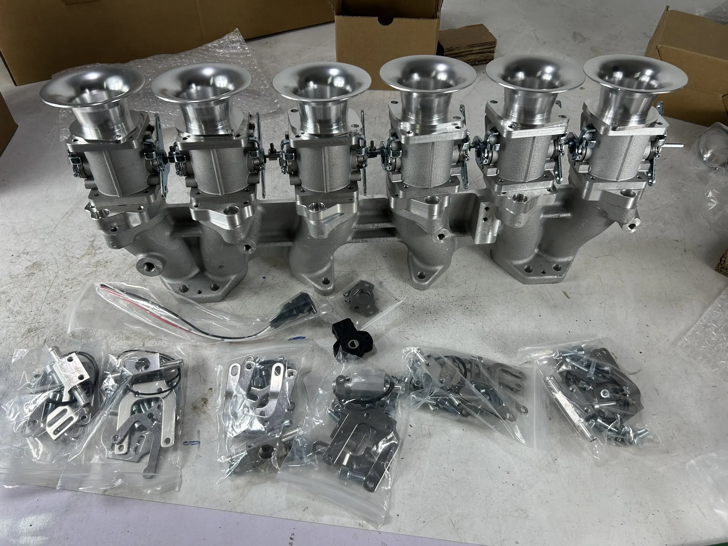SherryBerg 40mm BORE Fuel Injection for Datsun 240Z 260Z 280Z S30 Nissan Fairlady Z L24 L26 L28 Individual Throttle Body Kit ITB - view 4