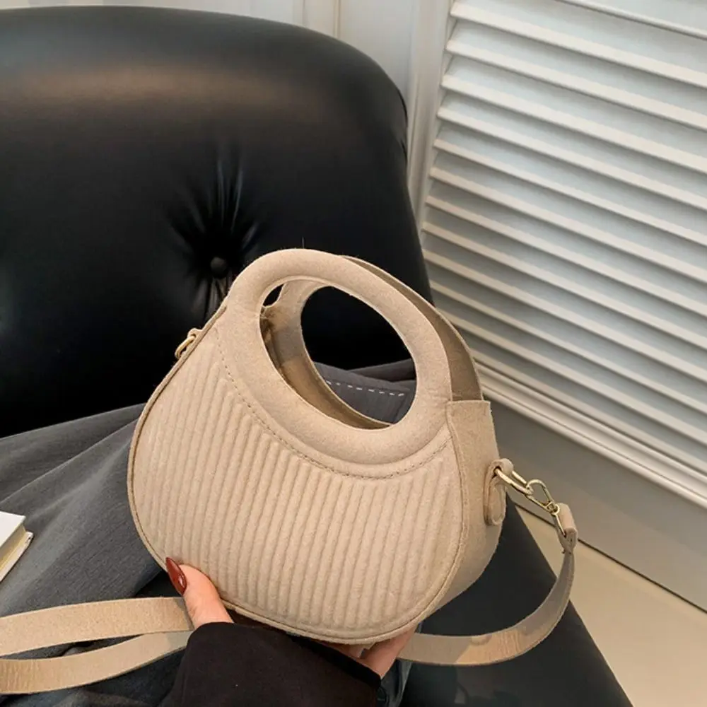 PU Leather Felt Crossbody Bag Korean Style Half Moon Bag Hobos Handbag Fashion Design Solid Color Pleated Shoulder Bag