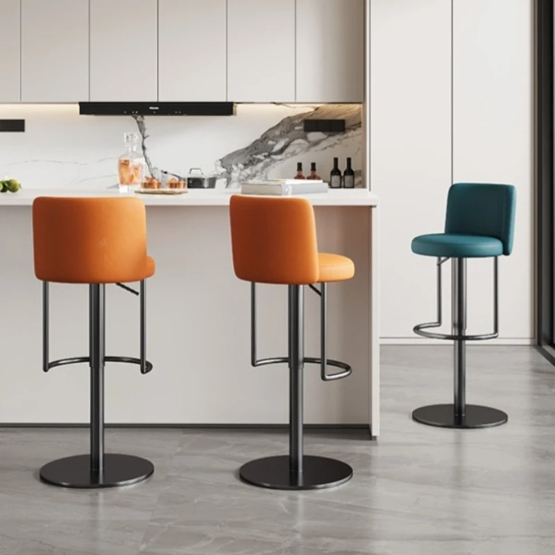 Kursi Bar Nordik Kursi Bar Logam Kulit Ergonomis untuk Pulau Dapur Furnitur Balkon Modern yang Nyaman dan Santai