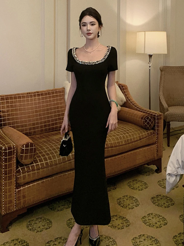 Abiti da donna Nero Sexy Collo quadrato Abito da sera lungo skinny Elegante moda di lusso Abiti da ballo per feste Robe Occasioni formali