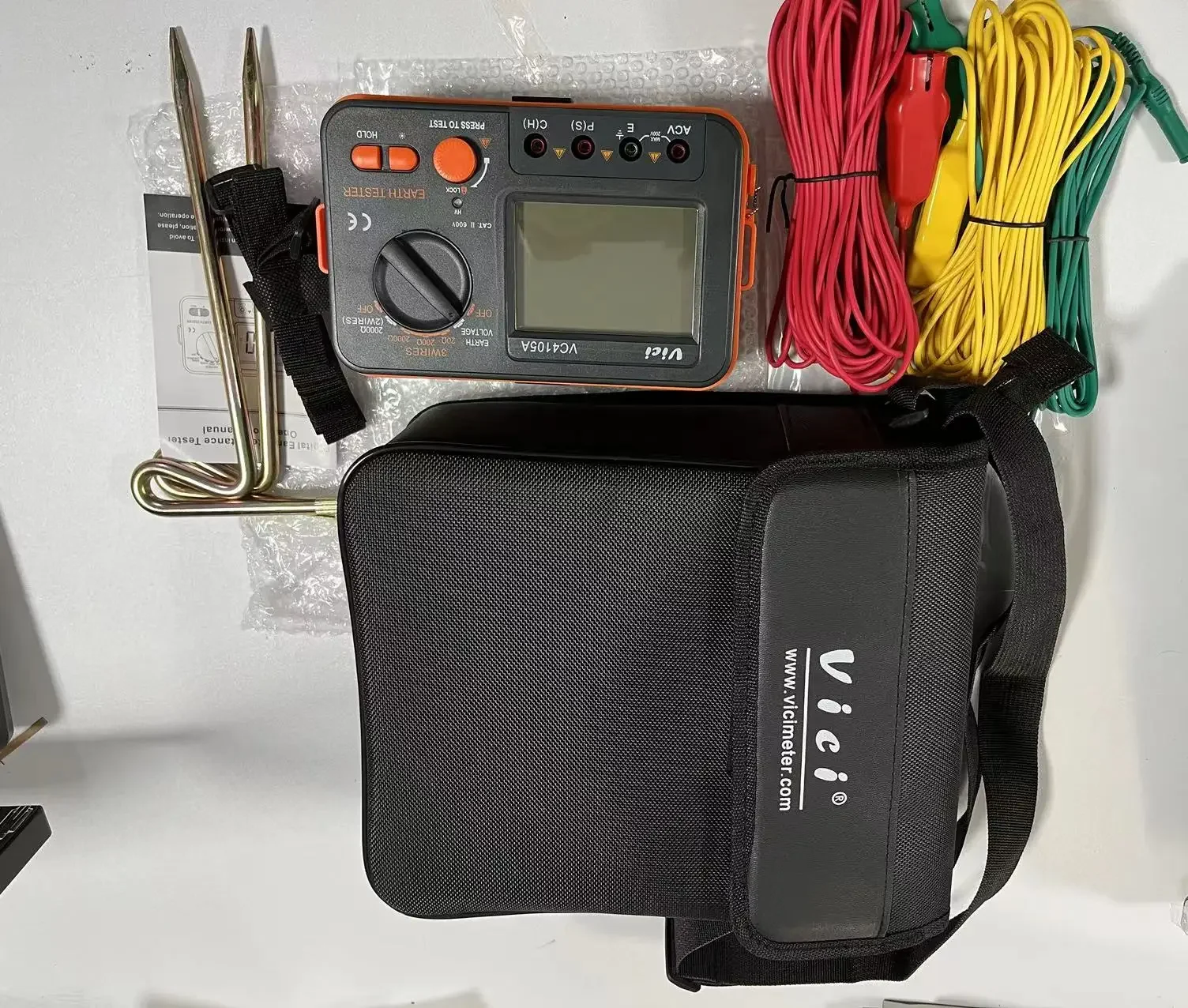 Vibration VICI VC4105A Digital Earth Resistance Tester LCD Insulation Ground Resistance Voltage Meter Lightning Rod Instrument