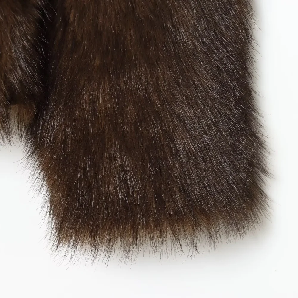 سترة نسائية فضفاضة من الفرو مع طية صدر السترة وأكمام طويلة وجيب بأزرار للخريف والشتاء سترة دافئة جديدة على الوجهين