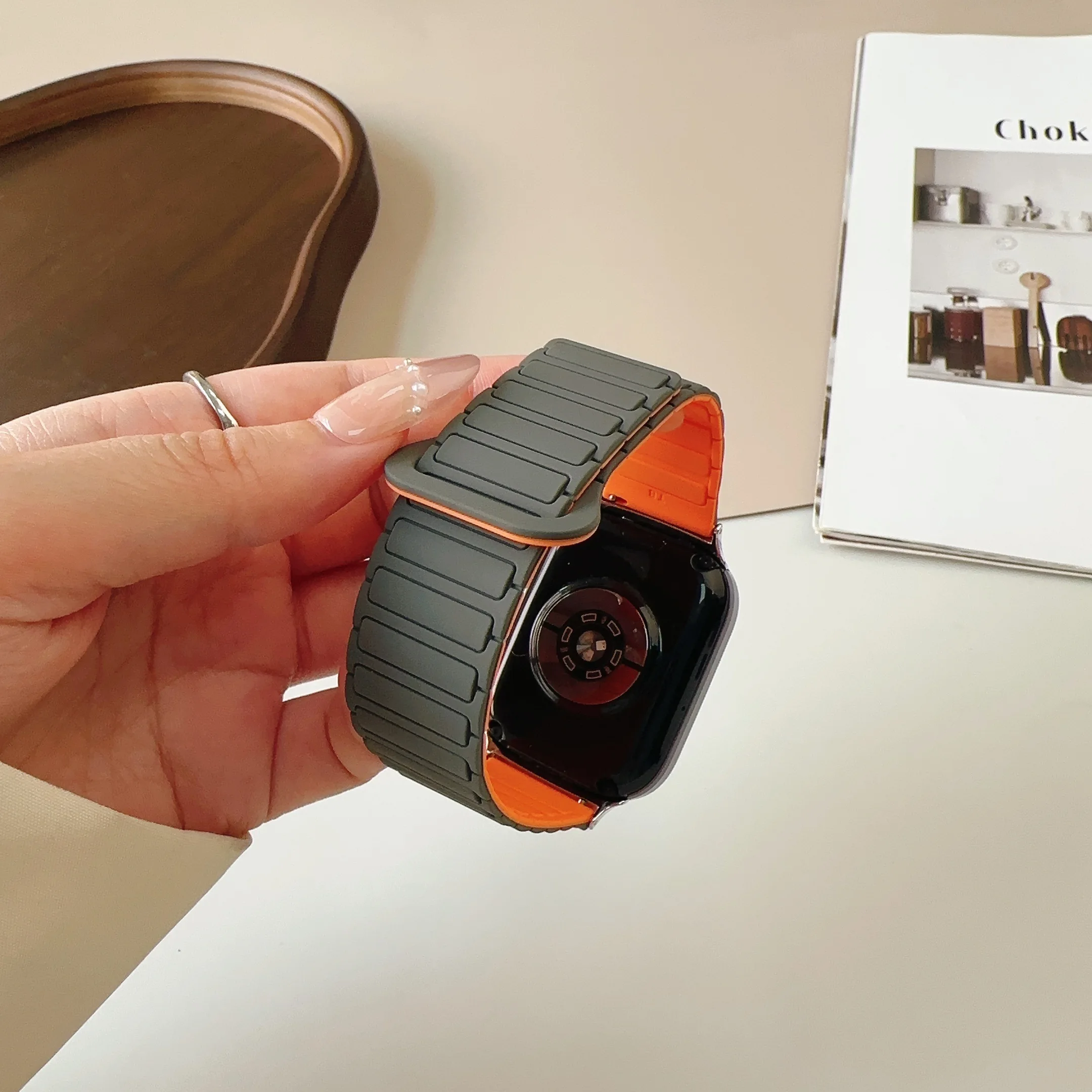 Miękki silikonowy pasek magnetyczny do zegarka Huawei D2 bransoletka do smartwatcha opaska z pętlą do zegarka Huawei D2 opaska na nadgarstek Correa akcesoria