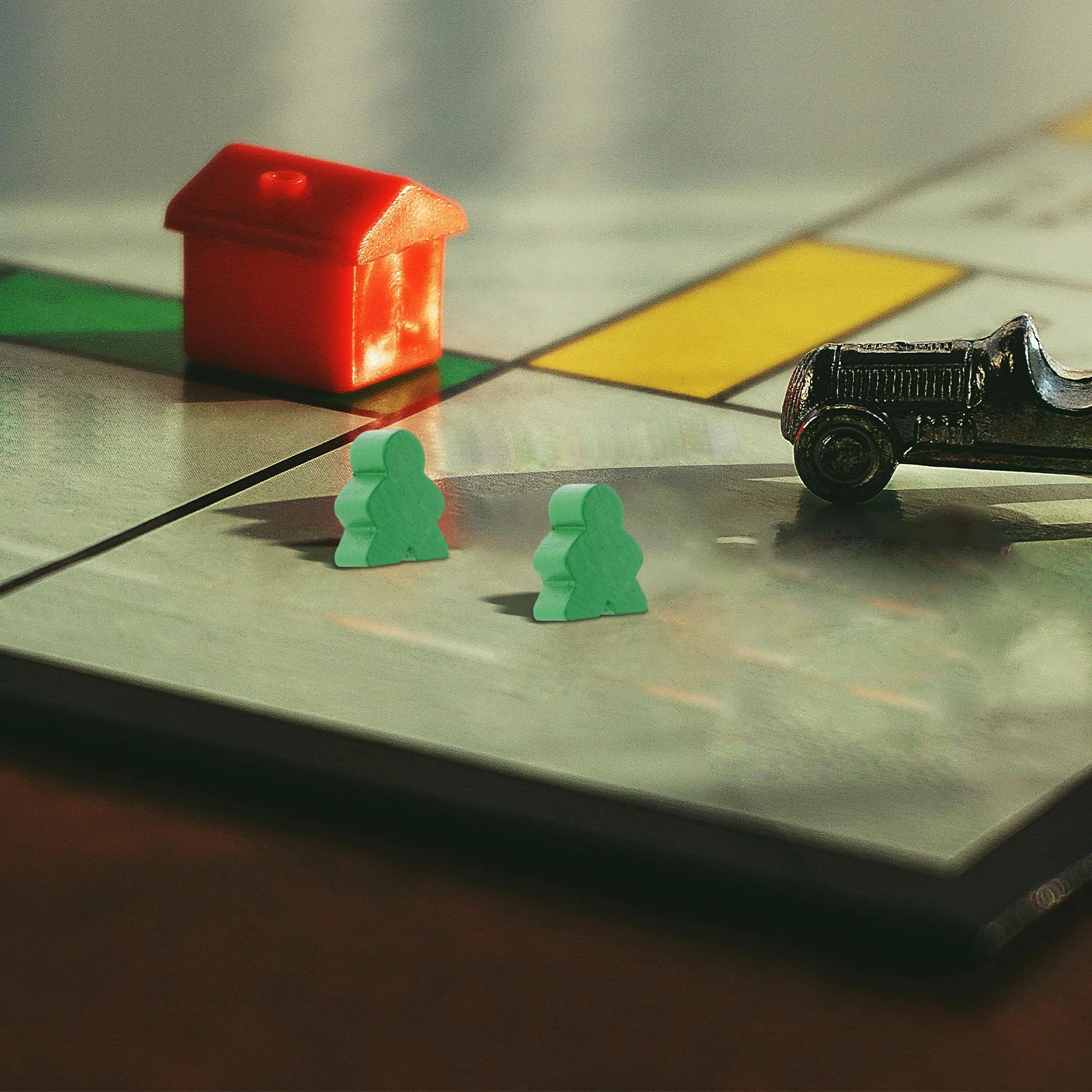 

50Pcs Wood Chess Pieces Kit Human Shaped Pawns Table Game Flying Chess Accessories Replacement for Board Game Tabletop Pieces