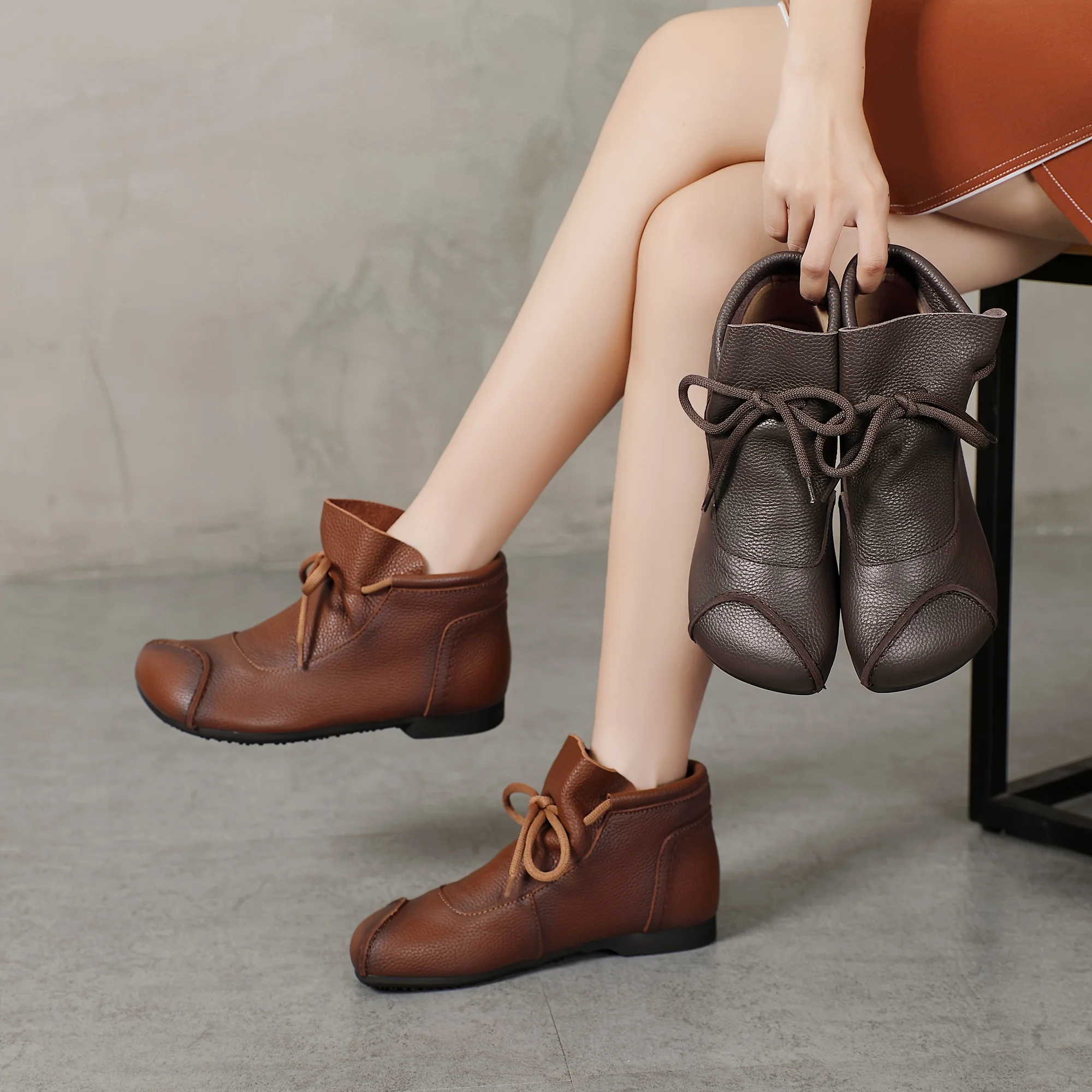 

New flat bottomed boots, comfortable and lightweight mother boots made of real fabric, soft soled and soft faced real boots, fas