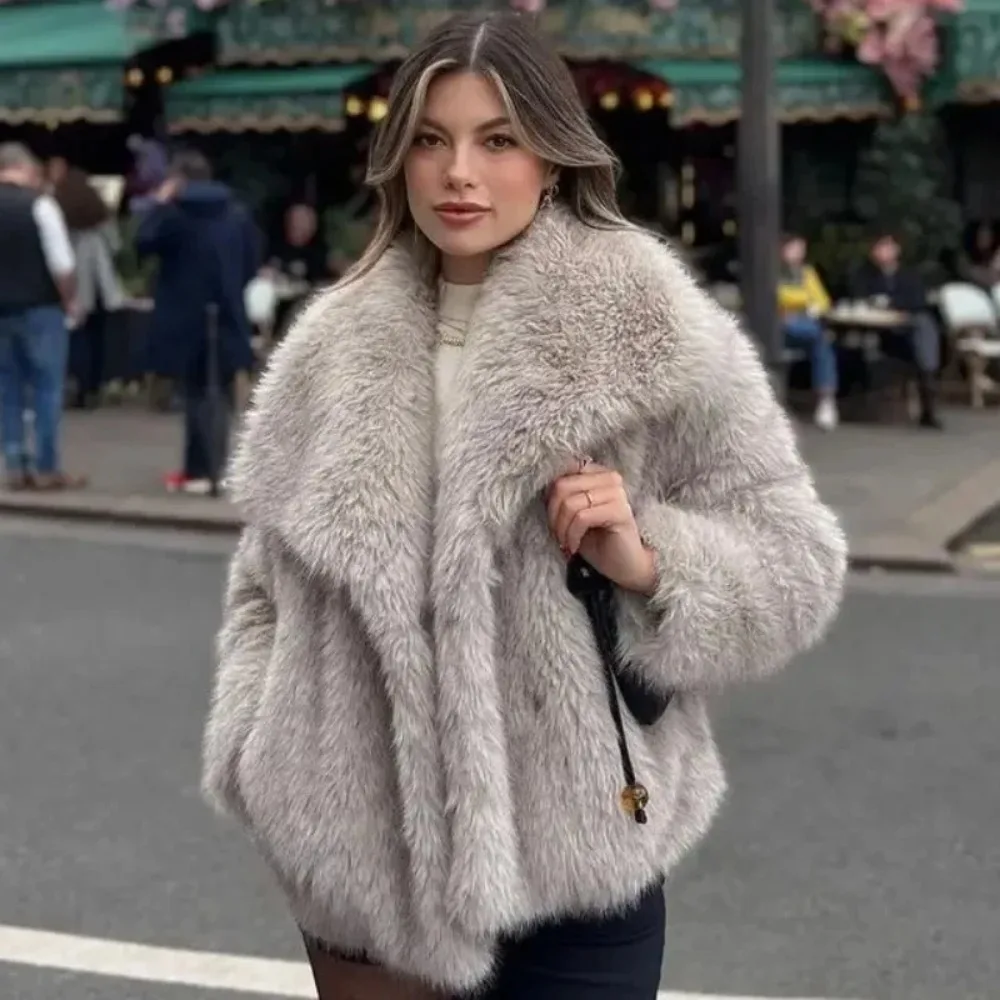 2024 Winter New Fashion Gradient Fluffy Fur Coat Women High Street Luxury Big Fur Collar Faux Fox Fur Jacket Female Overcoats