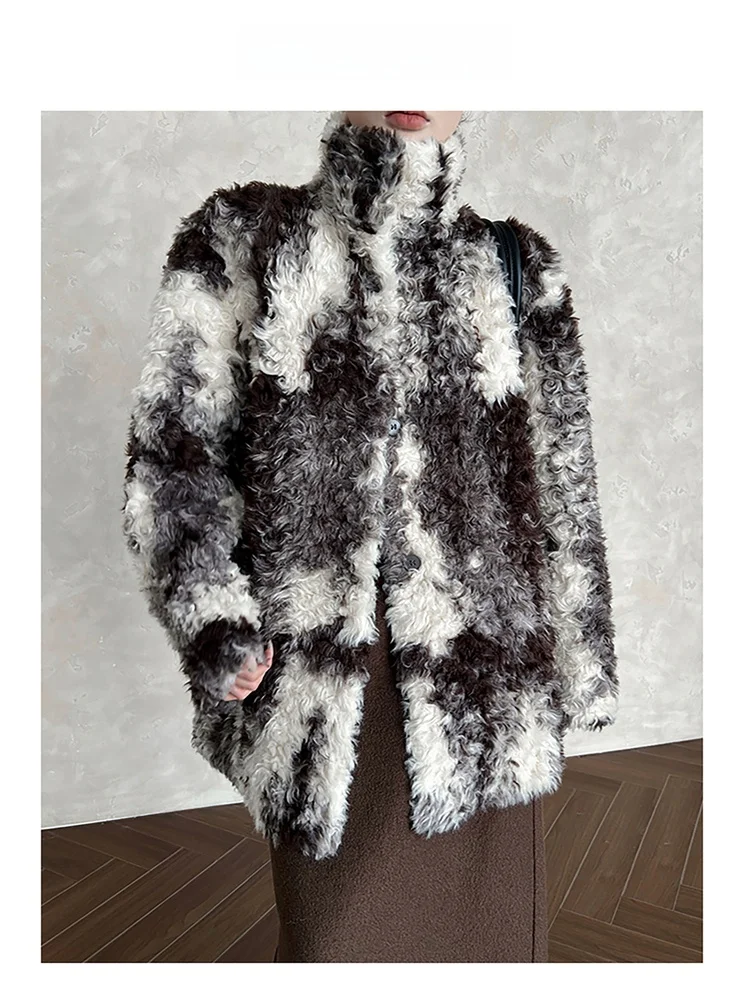 

ARETE AK Lazy Cow Pattern Длинные волосы Меховое пальто Теплое свободное пальто Relax Feel Plu Большое пальто Fem Зимний сезон Верхняя одежда Пальто