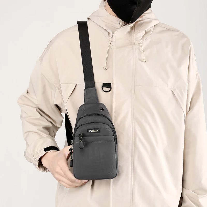 Мини-сумка через плечо для мужчин 2025 года, ткань Оксфорд, повседневная нагрудная сумка на ремне, сумка для телефона, сумка через плечо Мини-сумка через плечо для мужчин 2025 года, ткань Оксфорд, повседневная нагрудная сумка на ремне, сумка для телефона, сумка через плечо