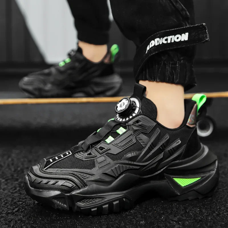 Nuevos zapatos deportivos informales para hombre, zapatos de armadura con hebilla giratoria de alto valor estético, zapatos transpirables para parejas de invierno