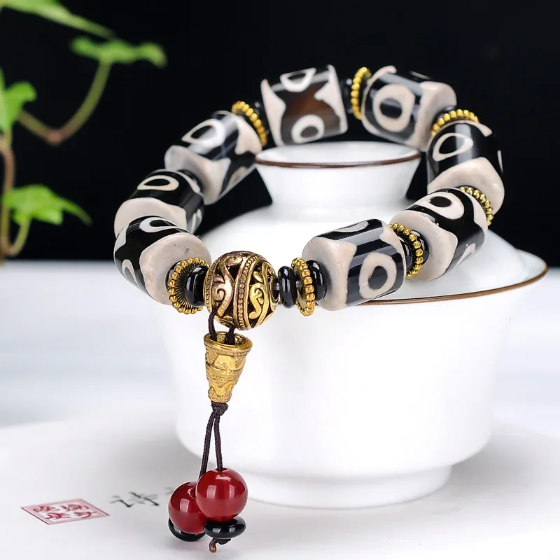 Factory Wholesale Black and White Three-Eye Tibet Old Agate with Tibetan Silver Buddha Head Accessories Bracelet