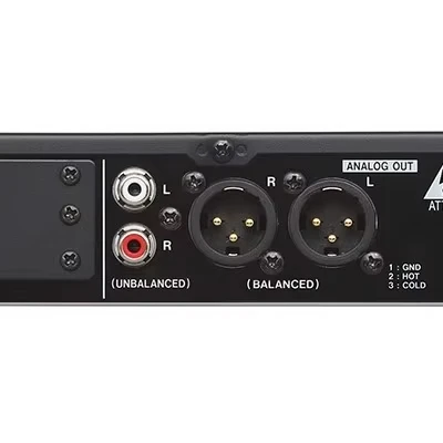 Оригинальный TASCAM CD-400U поддерживает компакт-диск, USB-карта, SD-карта, многофункциональный Bluetooth-плеер CD400