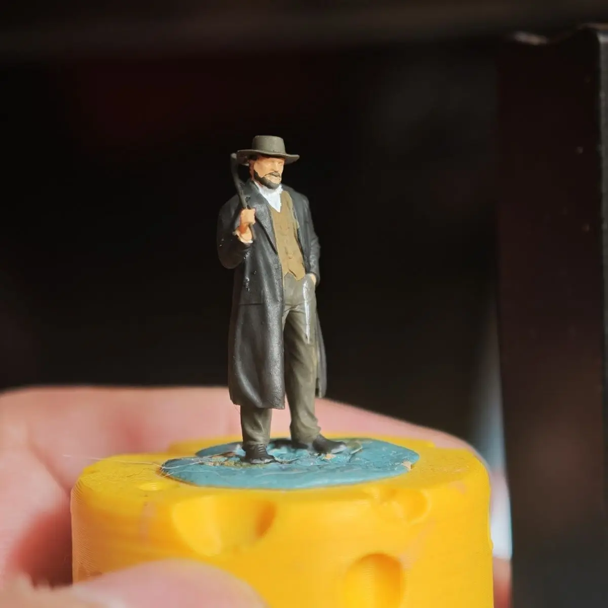 1/64 تماثيل ثابتة لتقوم بها بنفسك رسمت باليد الراتنج نموذج توم دمية سيارة ديوراما