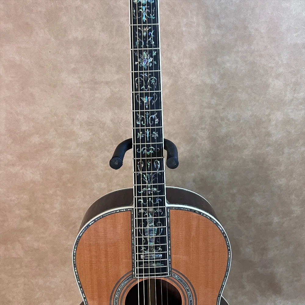 Natural Wood Finish 00042 Red Pine Top Folk Guitar Acoustic Guitar Solid Mahogany Body Is Balanced Resonance Tone Handcrafted Acoustic Guitar for Fingerstyle and Folk Performance