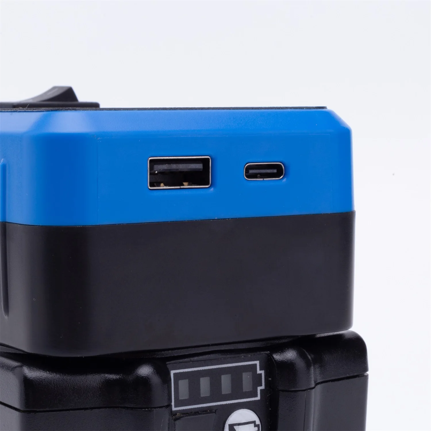 Adaptateur de batterie externe pour Milwaukee/Makita 18V, pour batterie au Lithium Parkside X20V, pour téléphone portable, tablette, Interface de charge rapide
