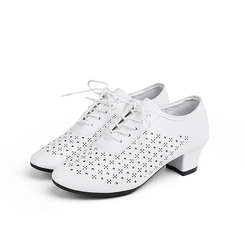 

XIHAHA Women Latin Dance Shoes Soft Bottom Leather Square Ballet Shoes Woman Summer Dancing Shoes Social Water Soldi Sneaker