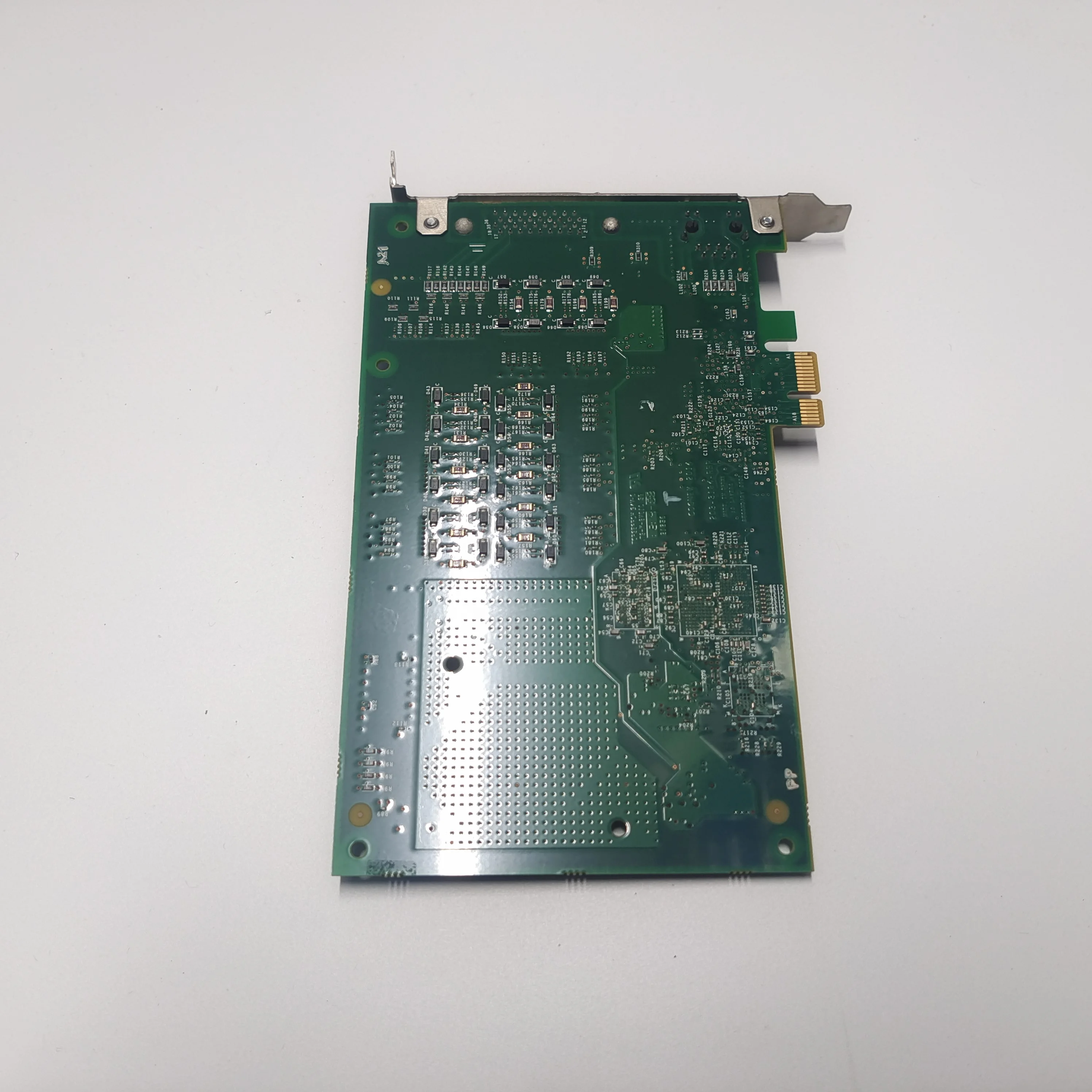 بطاقة الحصول البصري الصناعي CCC-VPRO-IO COGNEX