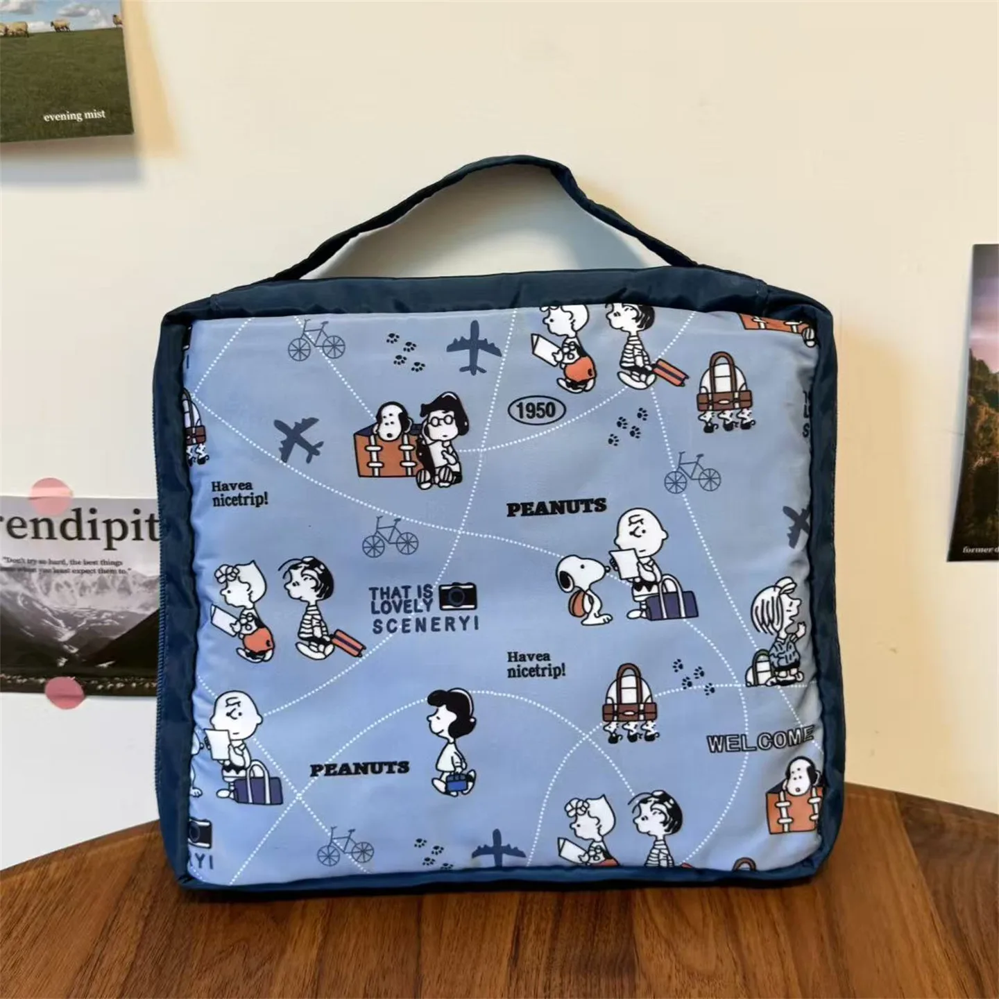 

Snoopy Peripheral Foldable Travel Storage Bag Portable Large Capacity Cosmetic Bag Separated for Washing Birthday Gift