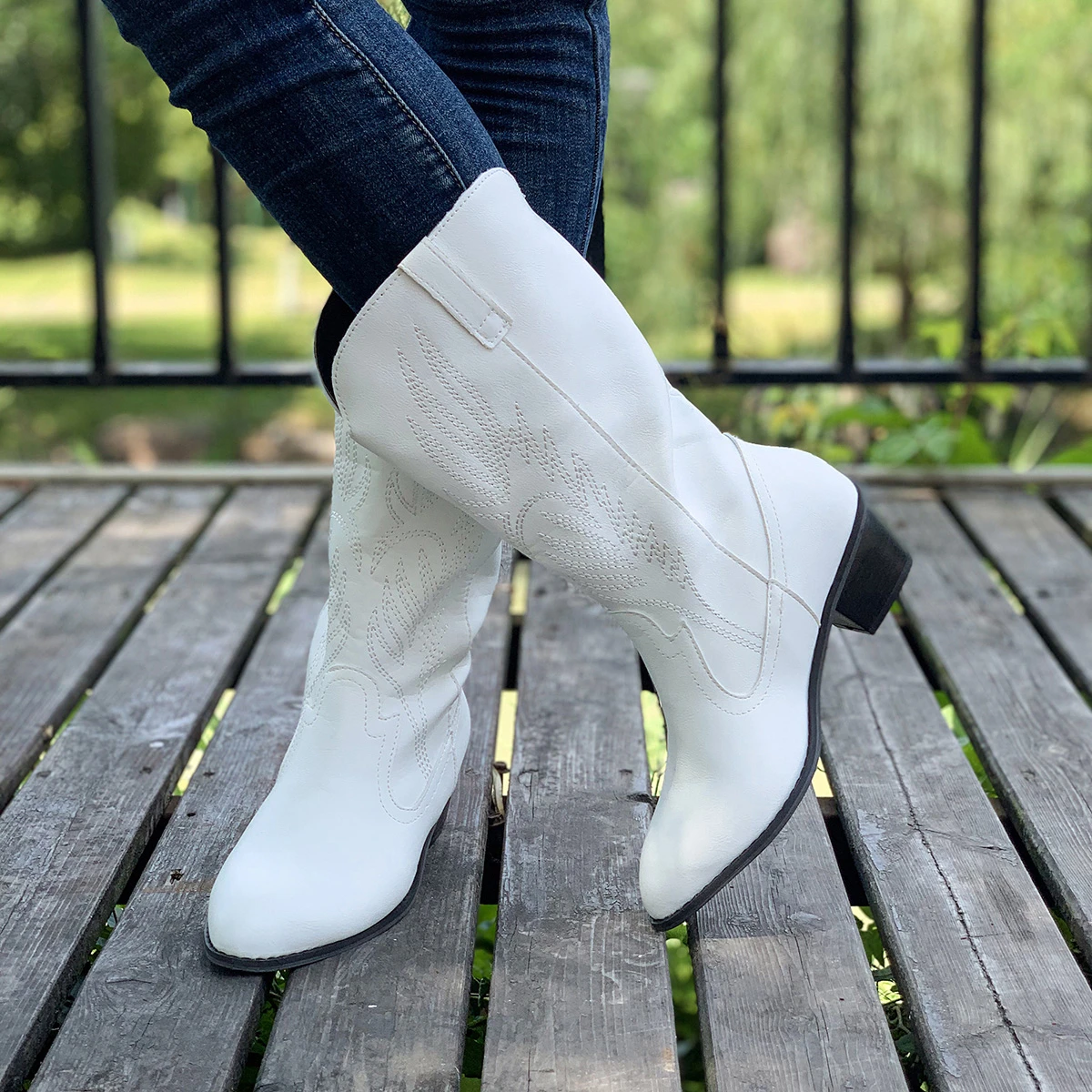2024 Classic Embroidered Western Cowboy Boots for Women Leather Cowgirl Boots Low Heels Shoes Knee High Woman Boots Size36-43