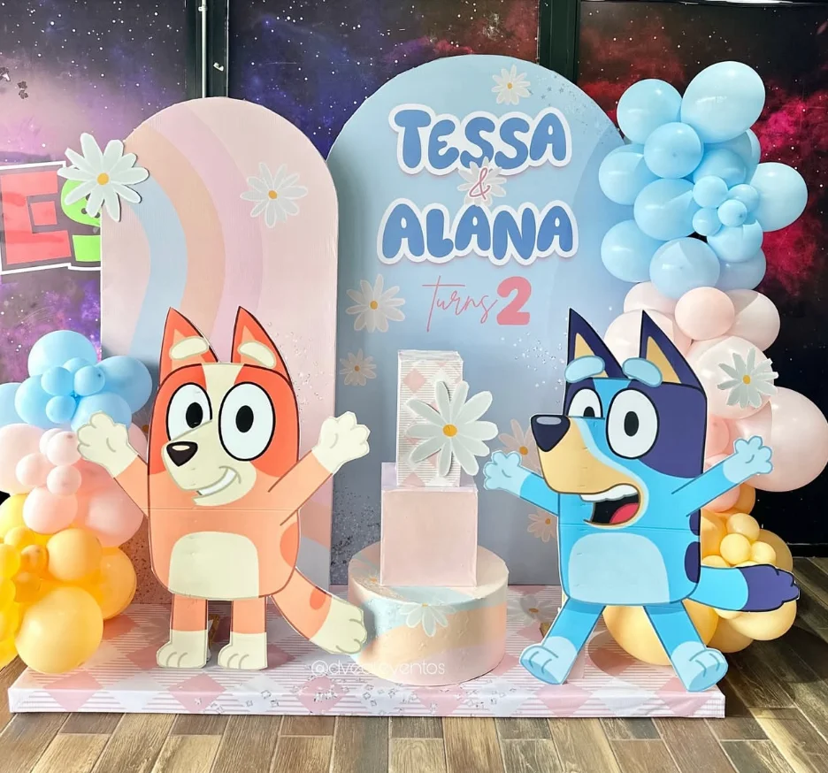 الأزرق الكلب الأسرة القواطع البنغو ديكور كبير استحمام الطفل حفلة عيد ميلاد الوقوف الدعائم عيد ميلاد رغوة مجلس خلفية الخلفية