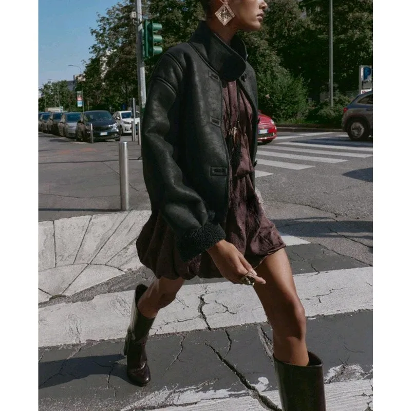 

Autumn Winter Double-Sided Lamb Fur Thi Warm Faux Suede Effect Jaet Coat Casual Loose Fit Waist-Cinching Polyester