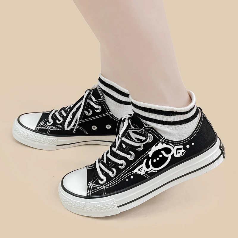 Amy and Michael Cute Anmie Cartoon Casual Sneakers Lovely Girls Students Low Top Black Canvas Shoes Female Woman Vulcanize Shoes