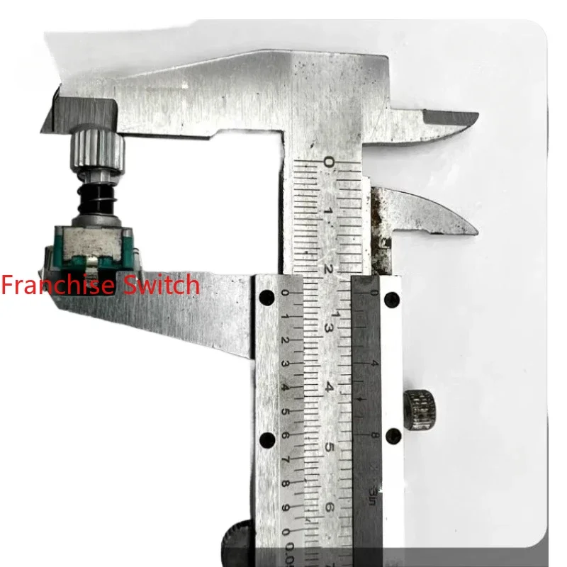 10 個古い A6 車 CD ノブエンコーダスイッチポテンショメータボリュームボタン EC11E152U402