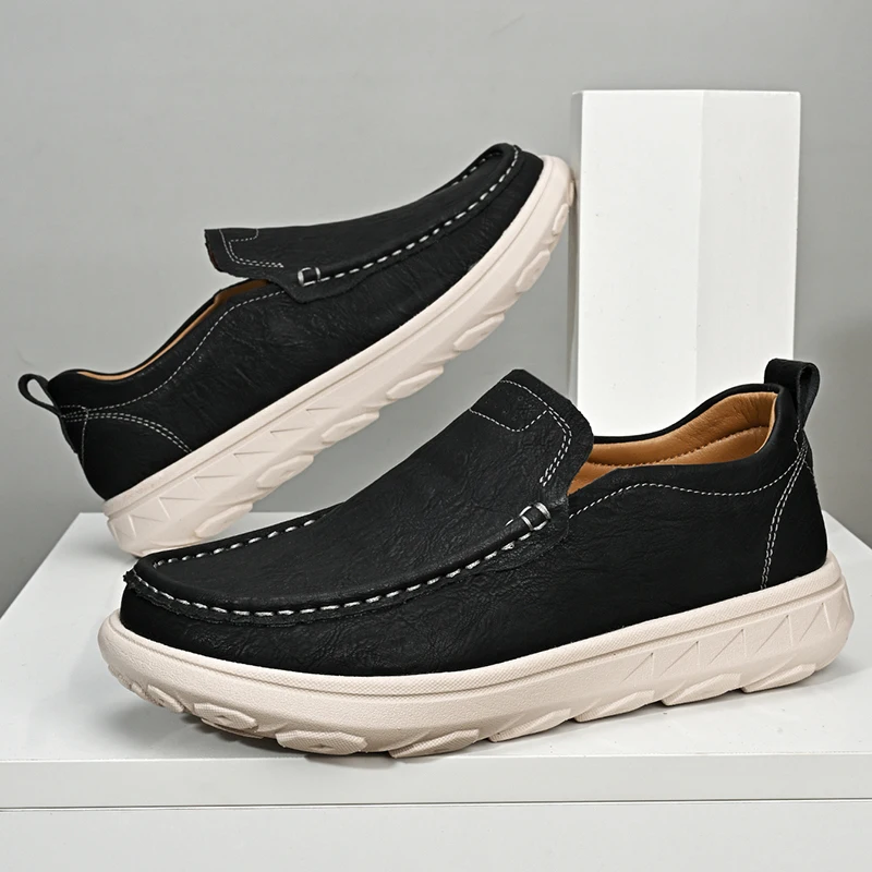 

Men's Loafers, Extra-large Size, Anti-slip and Durable Casual Leather Shoes, Fashionable and Trendy Shoes Suitable for Driving.