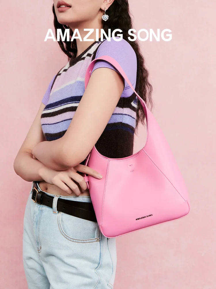 Amazing Song Flat Bucket Bag