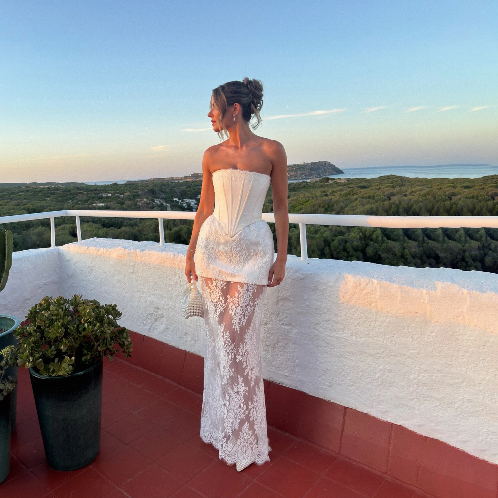 Sexy Strapless Bride Gowns Lace Patchwork Applique Elopement Wedding Dress Mini Short Vestidos De Novia Civil Curvy Customized