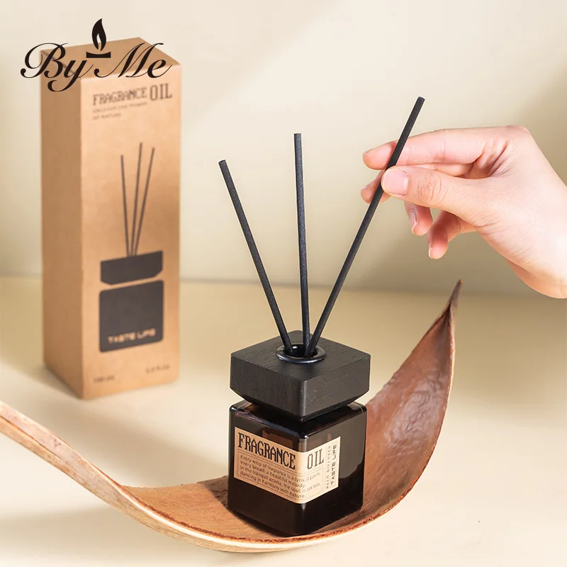 

100ml Home Bedroom Aromatherapy Office Living Room Fragrance Diffuser Toilet Deodorant Oil Diffuser Humidifier Family Decoration