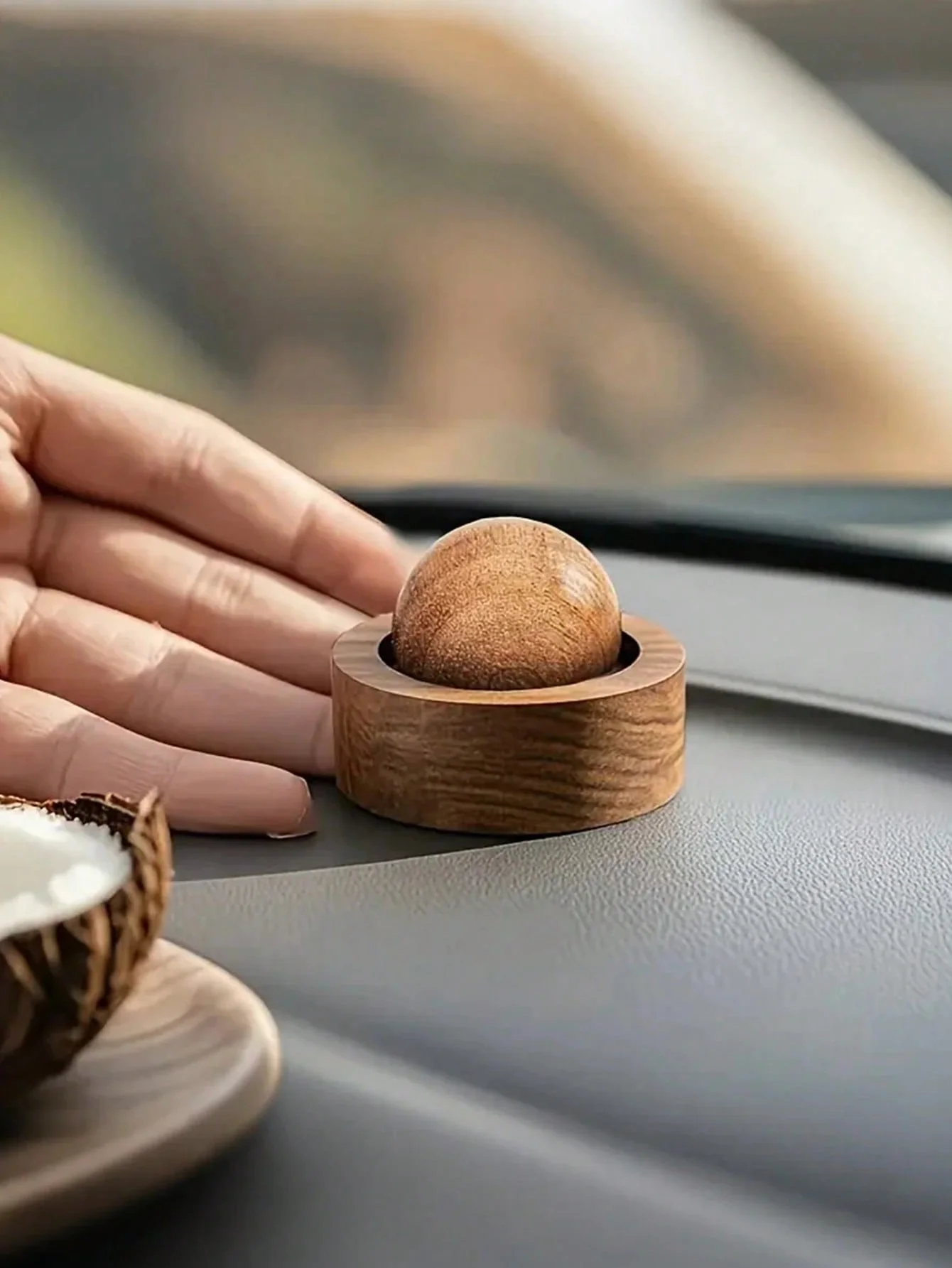 Bola difusora de aroma de madera – Difusor de aroma de madera natural para el hogar, el automóvil, el baño, la oficina – Sin electricidad, sin batería, solo agregue