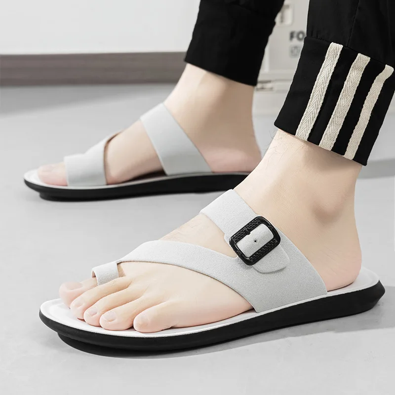 Slippers for Men 2025Summer New Casual Beach Slipper Open-toe Pinch Toe Sandal Outdoor Comfort Men Flat Slippers Chanclas Hombre
