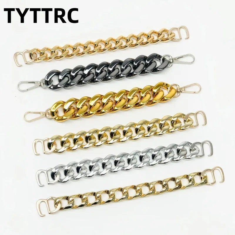 1PC Luxurious Metal Chain Charms Designer Jewelry DIY Shoes Party Sandlas Slipper Decaration Kids Boy Women Girls Gifts