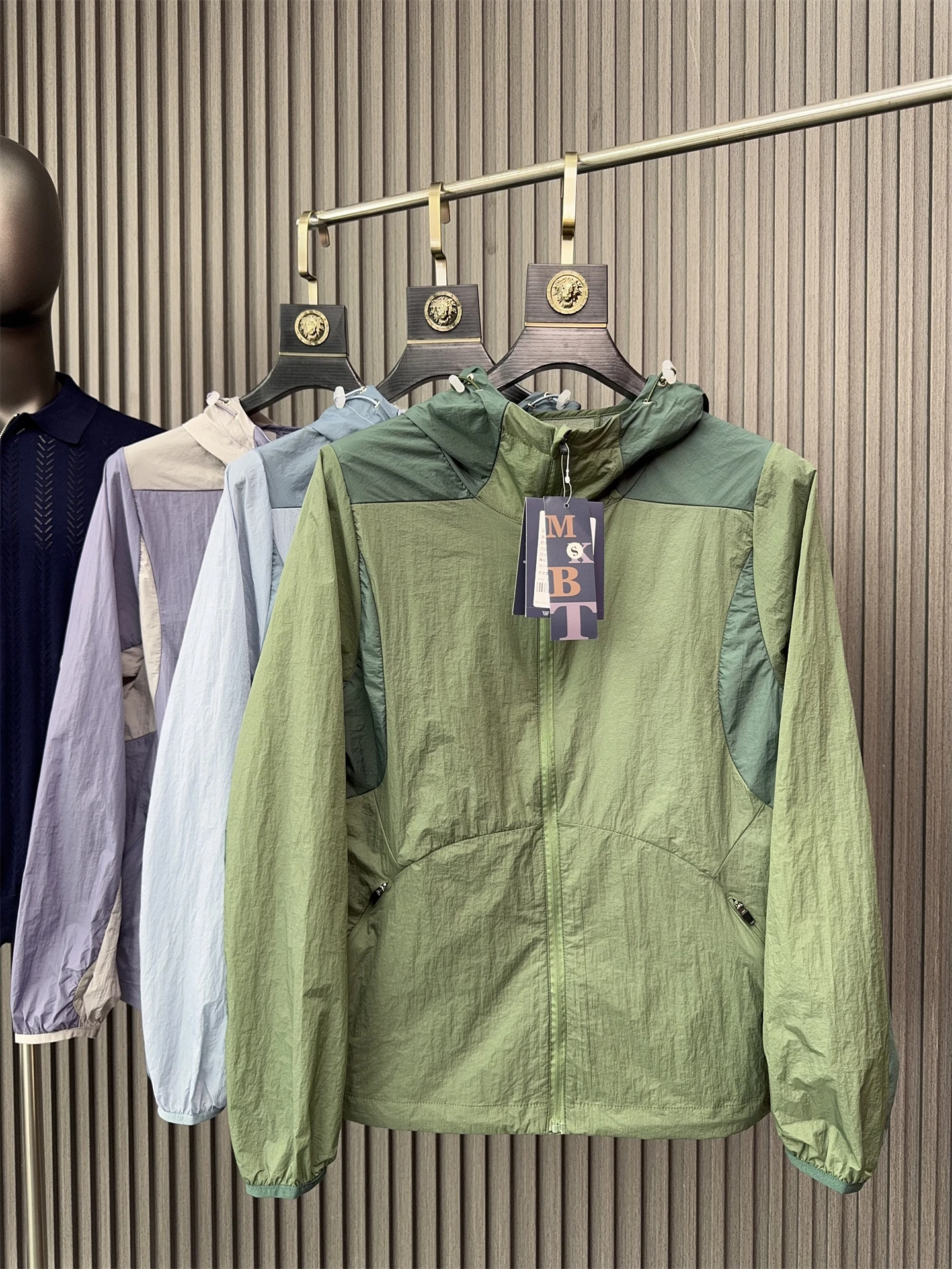 

Svip High Quali UPF50 Cool Feeling Men's Outdoor Hat Light Breathable Contrast Color Sun Protection Clothing Summer Faion