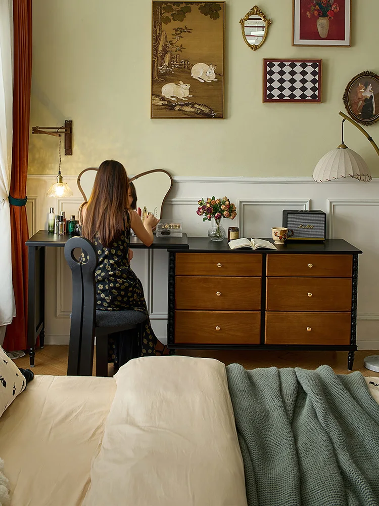 

Originally retro medieval retractable solid wood dresser French retro master bedroom corner makeup table integrated