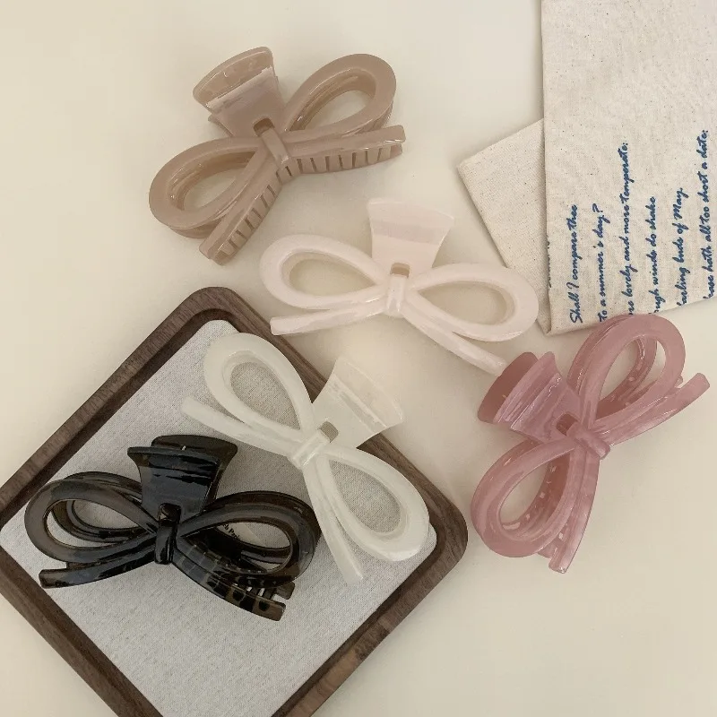 

Chunky Solid Bow Acrylic Hair Claw Large Size Back Head Updo Clip for Women Elegant Strong Hold Non Slip No Damage Daily Wear