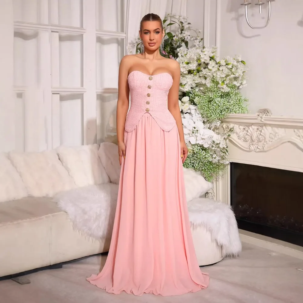 

Сексуальный розовый комплект из 2 предметов: топ без бретелек и без рукавов с открытой спиной и драпированная длинная юбка с высокой талией. Вечернее платье для вечеринок, наряд для женщин.