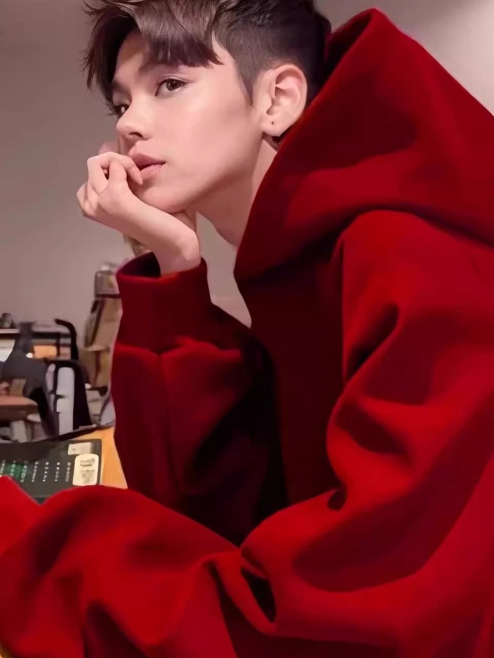 

Heavyweight Premium Fce Lined Hoodie Long Sve ex Loose Fit Luxury Sweatirt Red Color for Autumn Winter Season