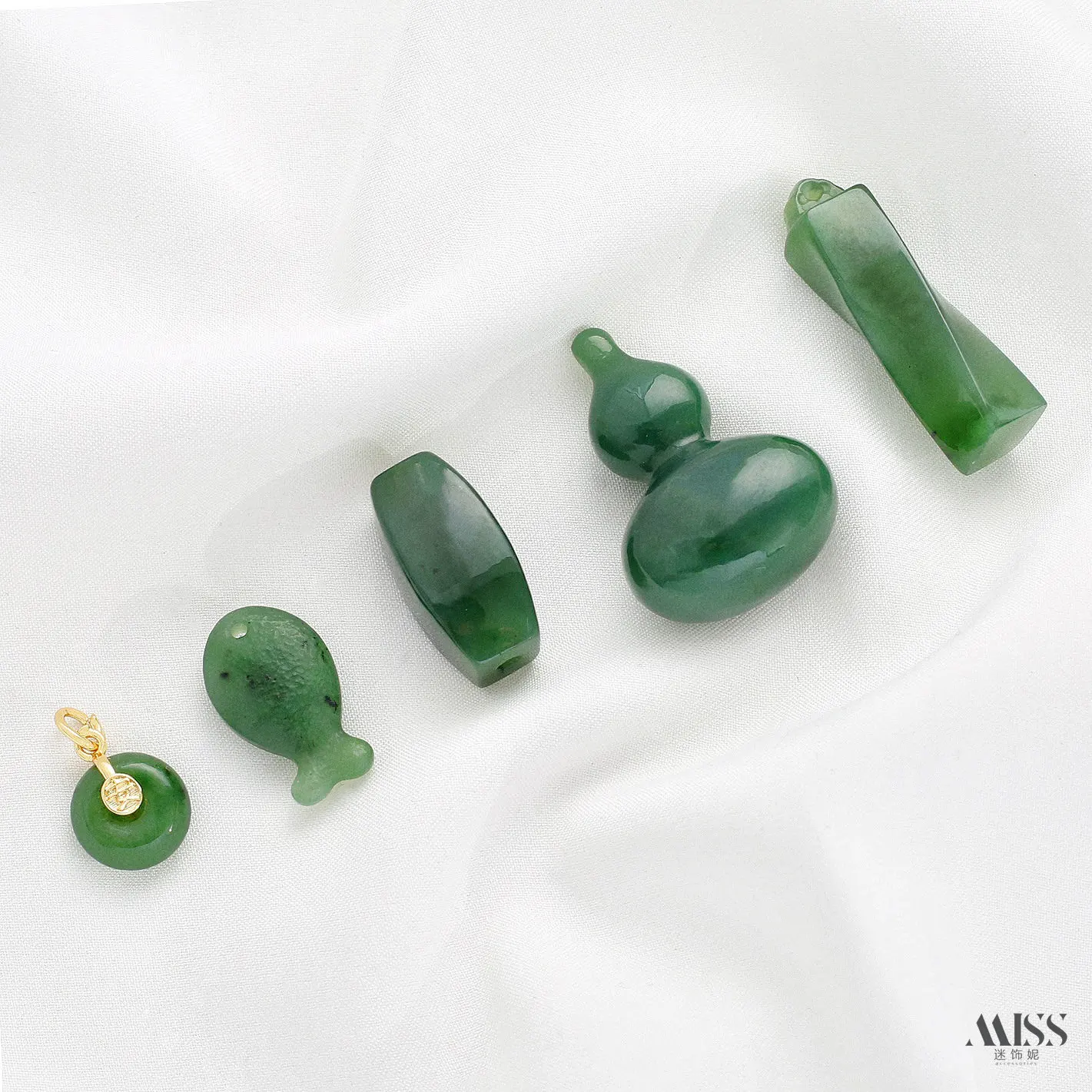 

Natural Green Jade Gourd Peace Coin Twist Beads, Nemo Fish Pendant, Square dzi Beads, DIY Handmade Jewelry Accessories