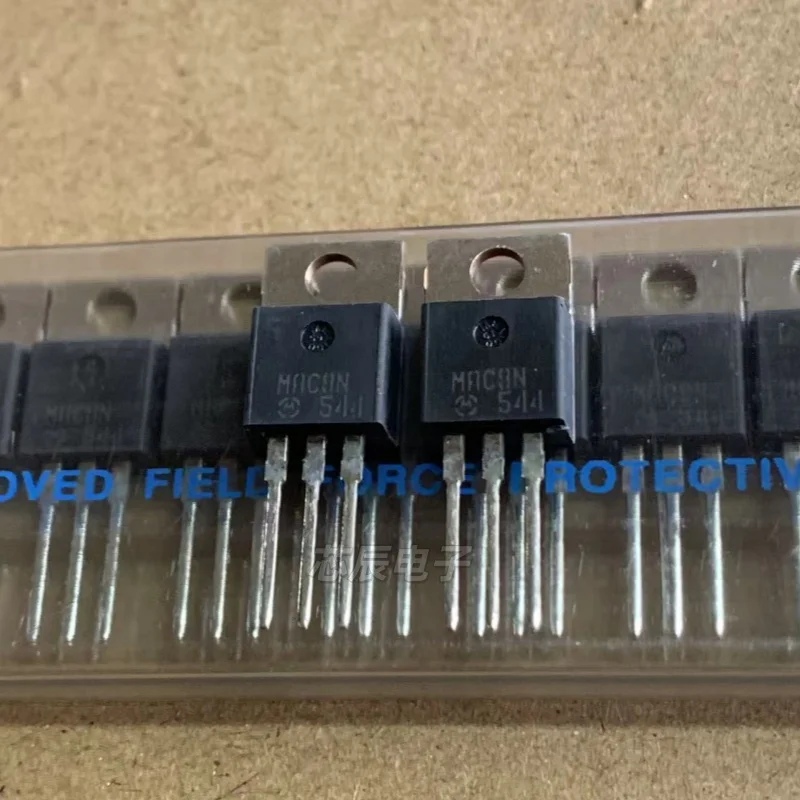 10pcs Brand-New Imported MAC8N Bidirectional Thyristor in TO-220 Through-Hole Package