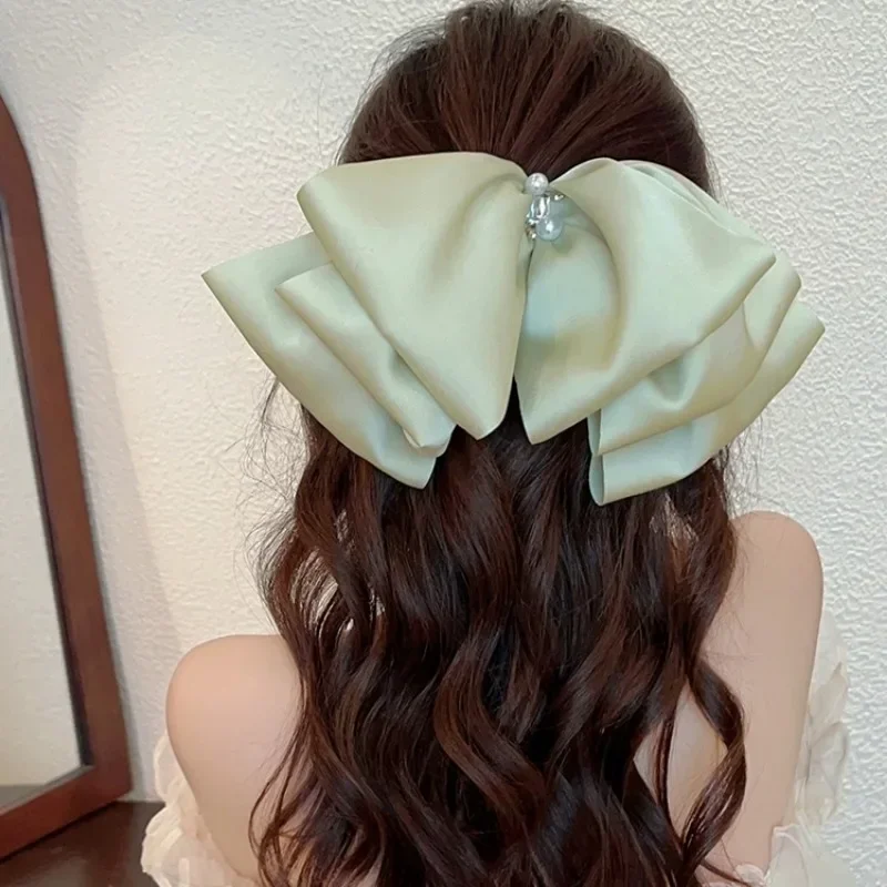 

Luxury Big Bow Headband for Women - Face-Framing Hair Clip, Vintage Barrettes & Elegant Party Hair Accessories