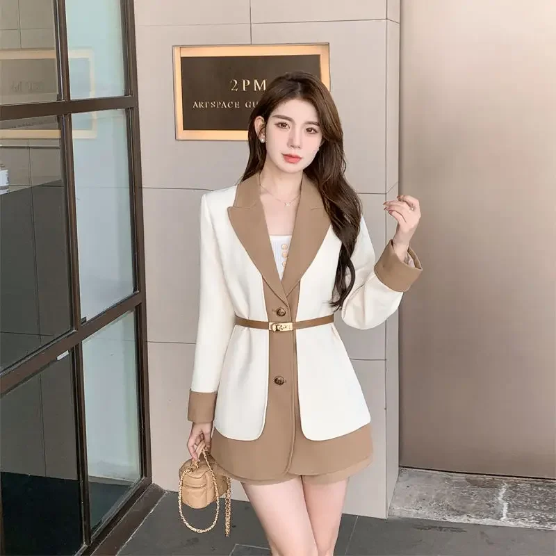 2023 spring and autumn new white high-end design sense small fragrance suit jacket female niche traf fake two-piece suit