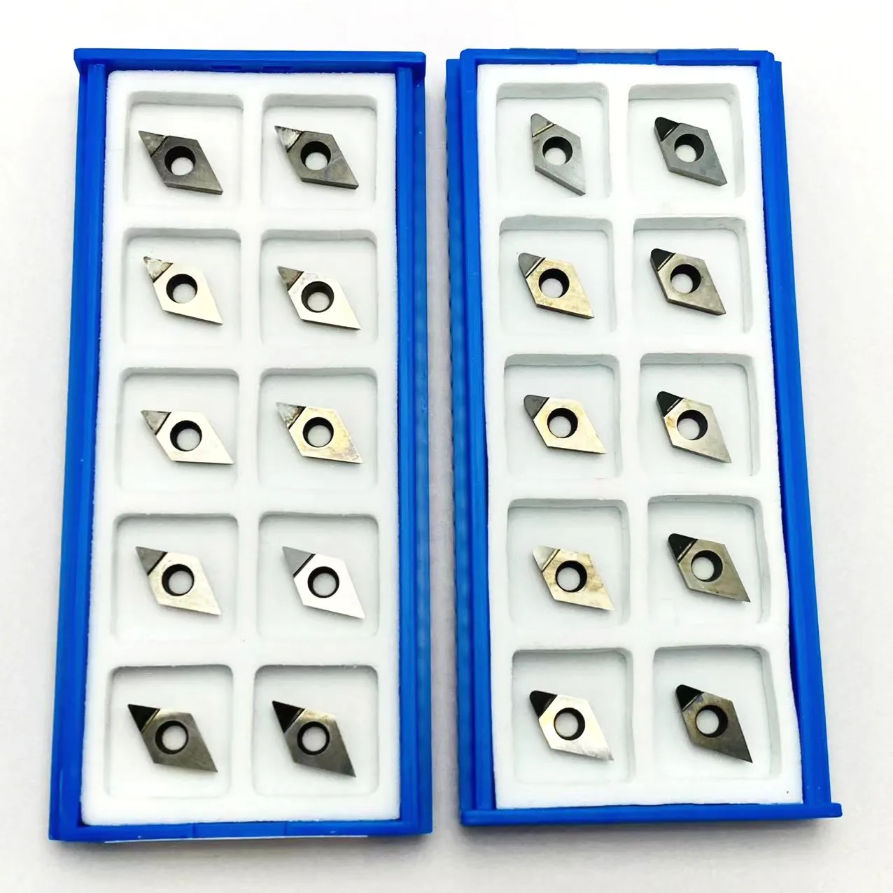 10PCS PCD CBN DCGW070202 DCGW070204 DCGW070208 for copper and aluminum CBN tools machining hard steel and cast iron DCGW