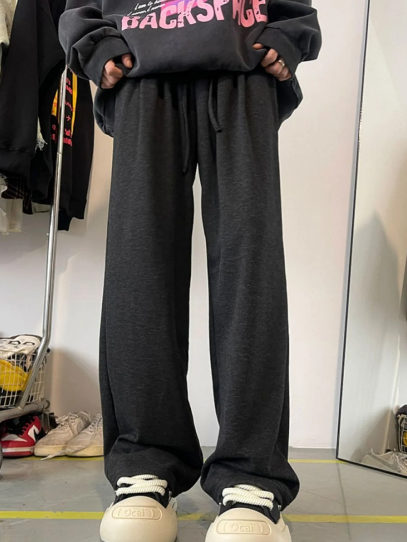 Wiosenne i jesienne nowe spodnie codzienne w modnym stylu Hong Kong, długie spodnie damskie, luźne, uniwersalne, z szerokimi nogawkami, młodzieżowe, uniwersalne, swobodne spodnie z prostymi nogawkami.